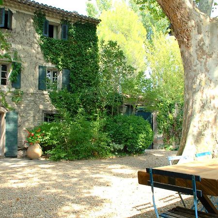 Campagne Baudeloup Bed and Breakfast LʼIsle-sur-la-Sorgue Buitenkant foto
