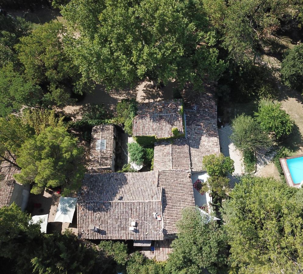 Campagne Baudeloup Bed and Breakfast LʼIsle-sur-la-Sorgue Buitenkant foto