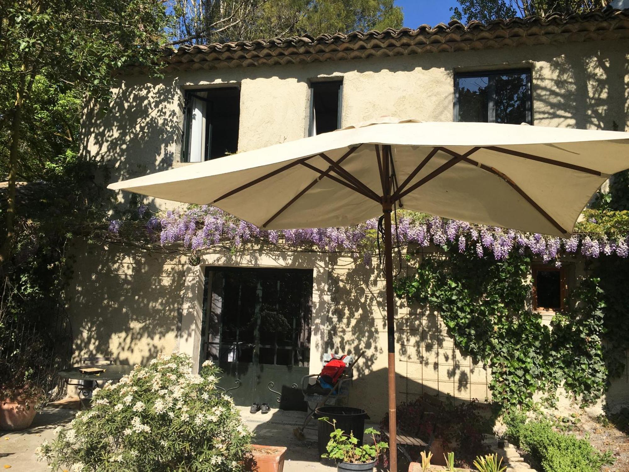 Campagne Baudeloup Bed and Breakfast LʼIsle-sur-la-Sorgue Buitenkant foto