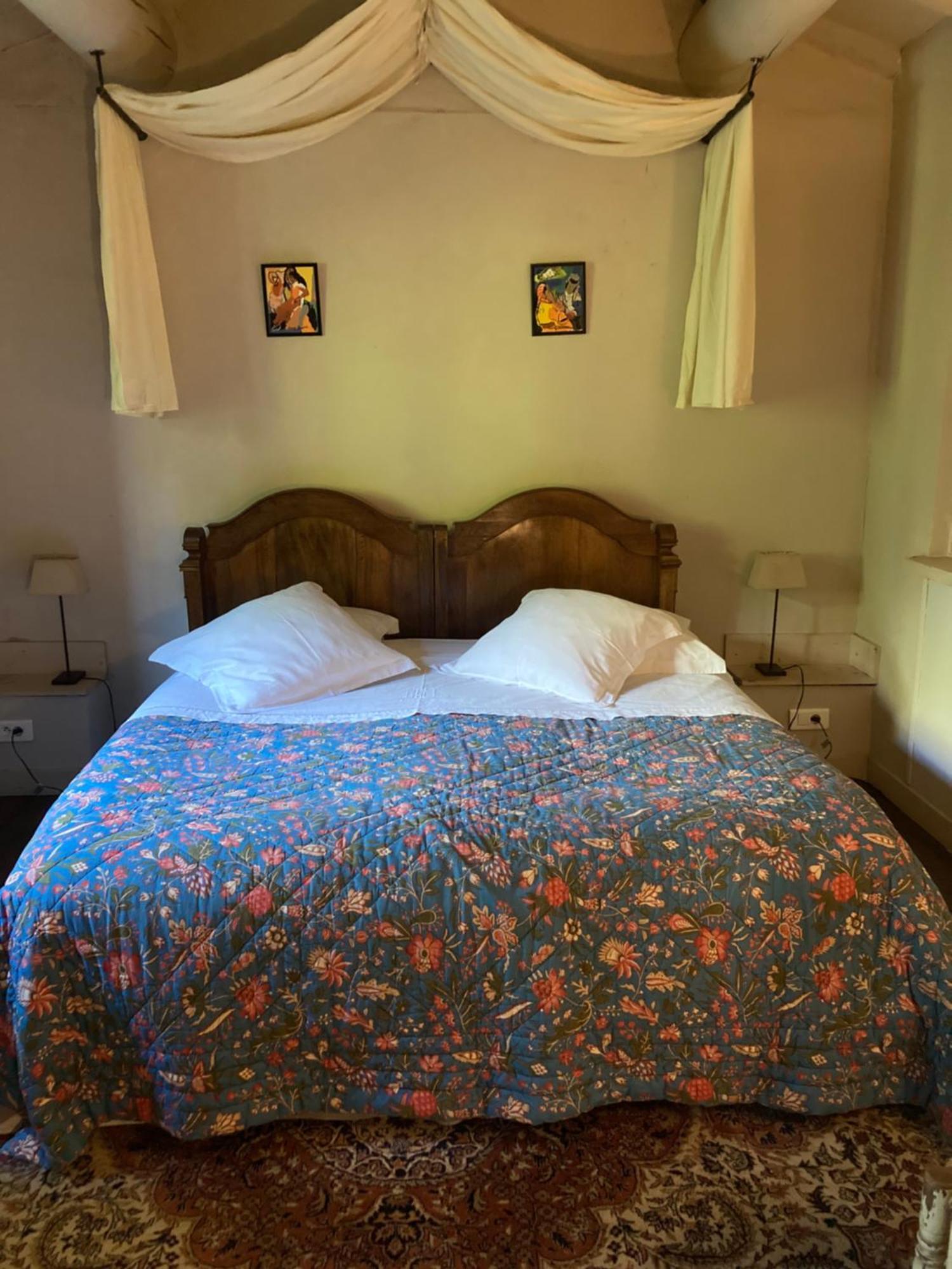 Campagne Baudeloup Bed and Breakfast LʼIsle-sur-la-Sorgue Buitenkant foto